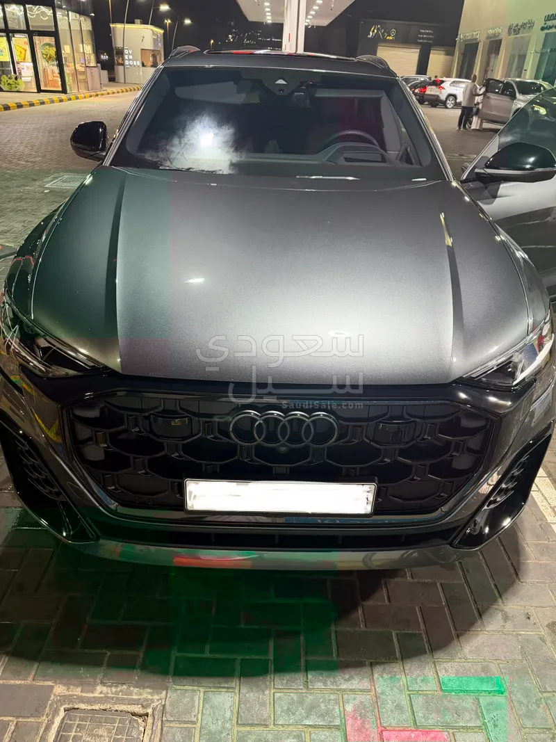 2025 اودي كيو 8 اس لاين