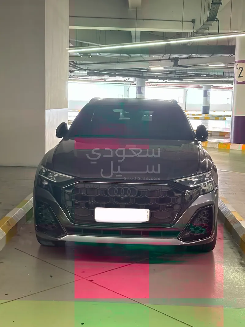 2025 اودي كيو 8 اس لاين