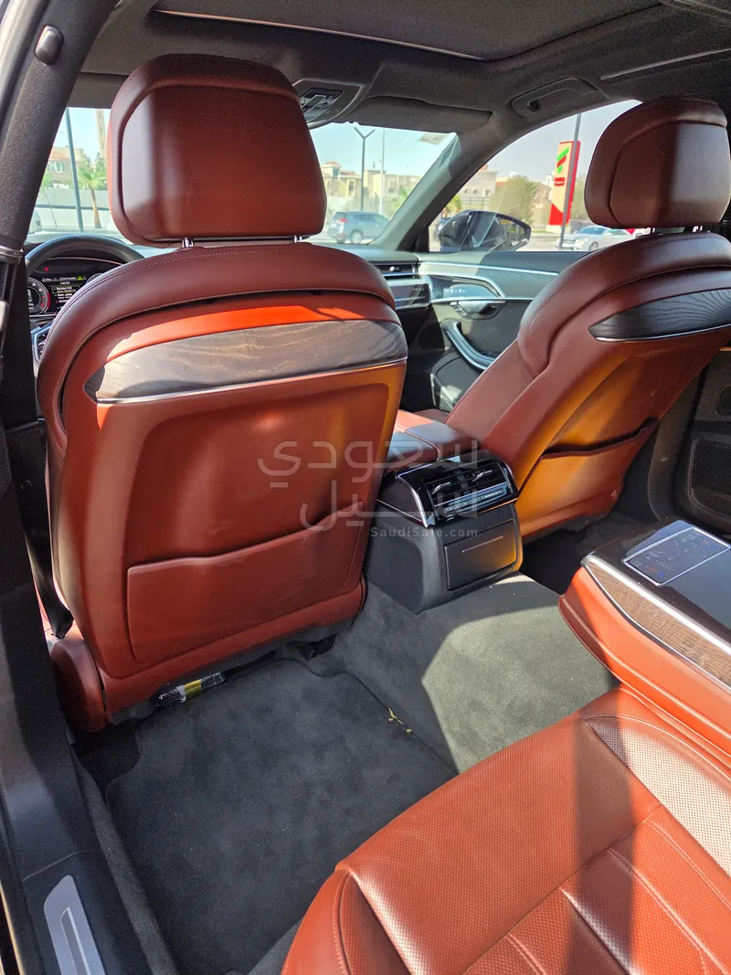 2021 اودي اي 8