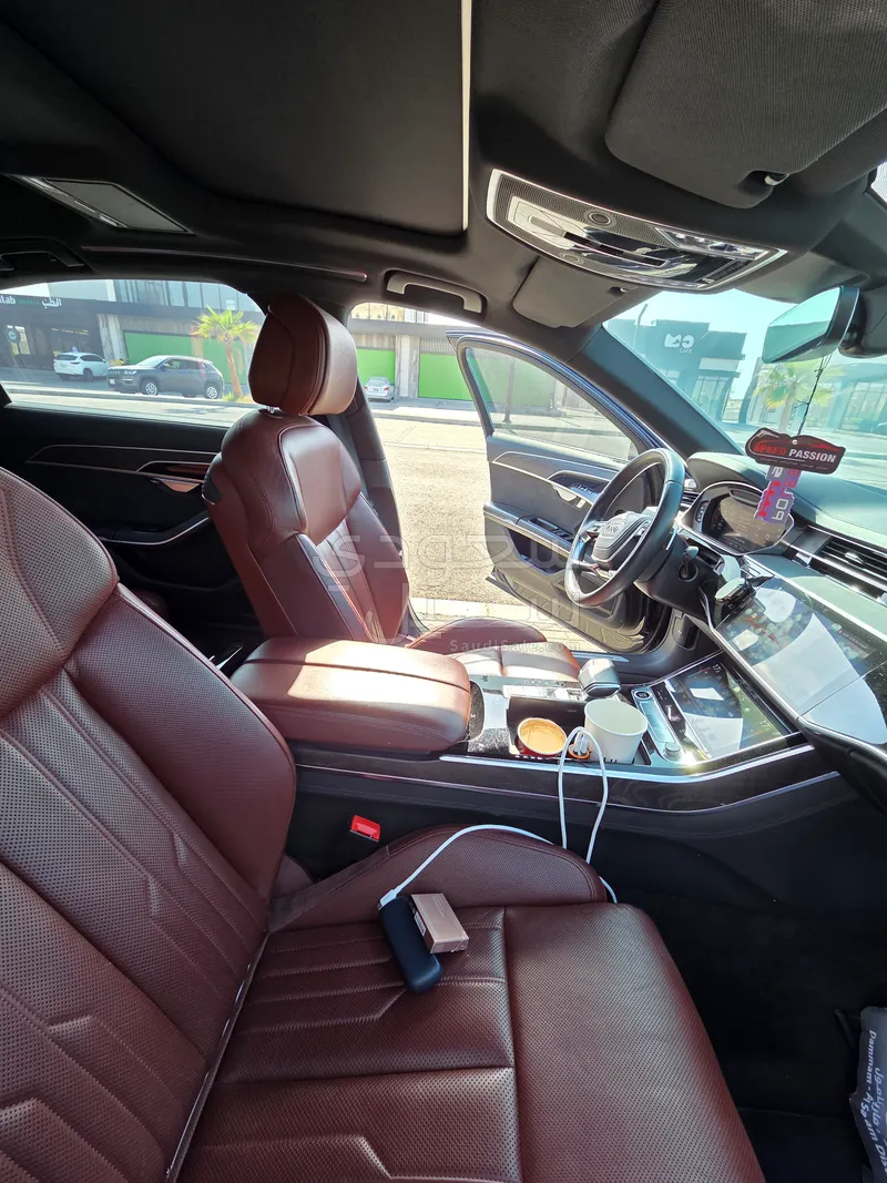 2021 اودي اي 8