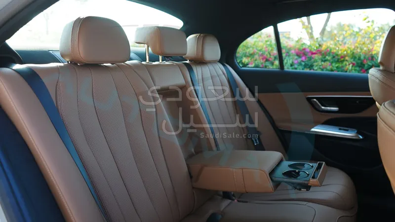 2026 مرسيدس - بنز إي 200 أي إم جي