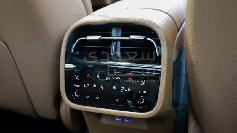 2026 مرسيدس - بنز إي 300 أي إم جي