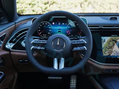 2026 مرسيدس - بنز إي 300 أي إم جي