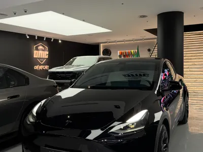 2023 تيسلا موديل واي