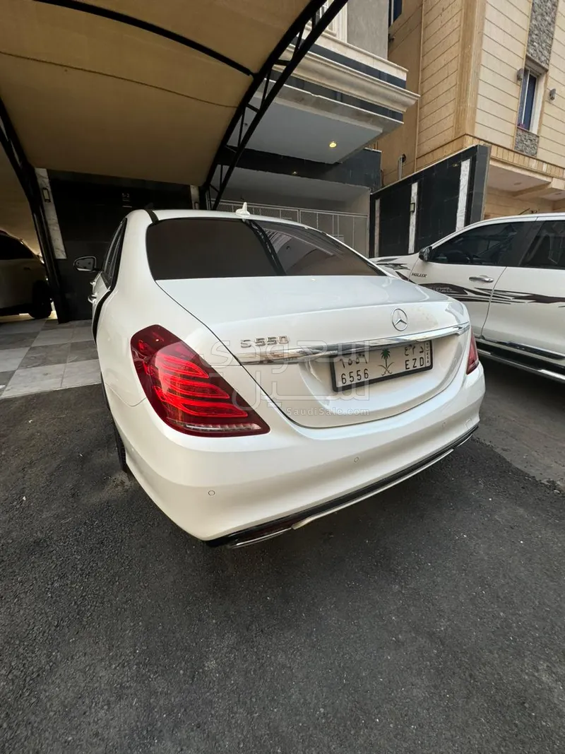 2017 مرسيدس - بنز إس 550