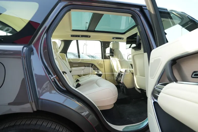 2026 لاند روفر رينج روفر فوج اتش اس اي