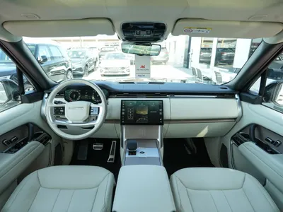 2026 لاند روفر رينج روفر فوج اوتوبيوغرافي