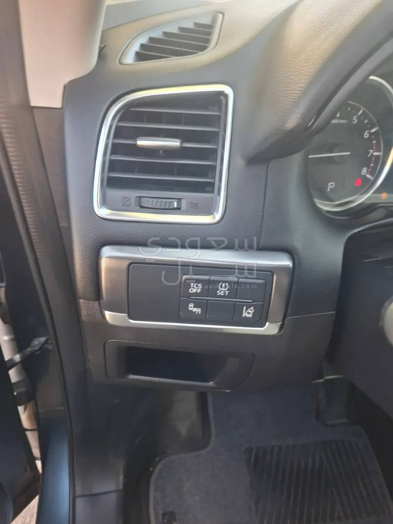 2016 مازدا سي اكس 5 سقنتشر