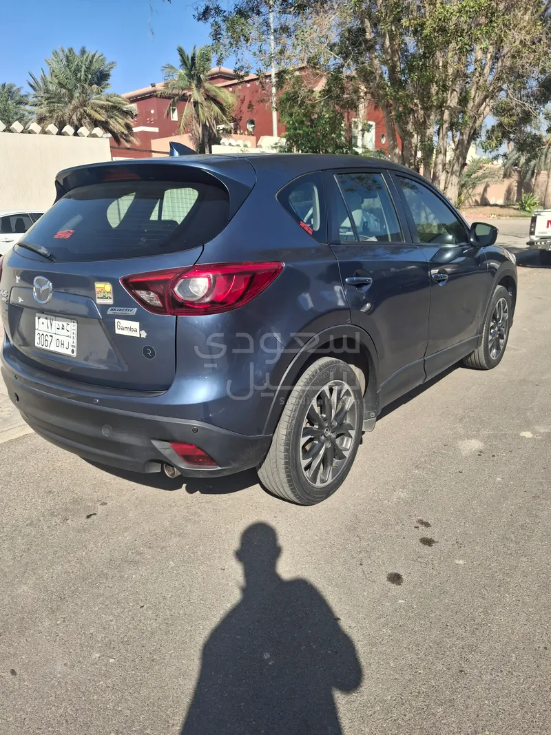 2016 مازدا سي اكس 5 سقنتشر