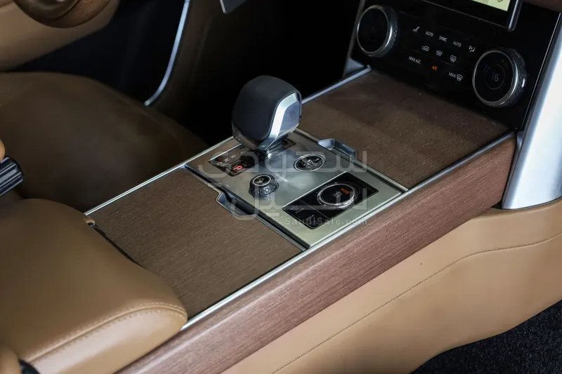 2023 لاند روفر رينج روفر فوج اس اي