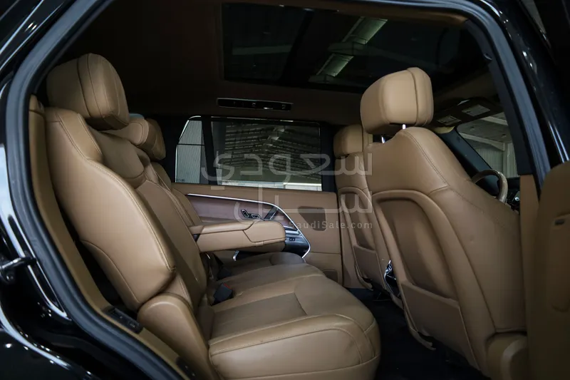 2023 لاند روفر رينج روفر فوج اس اي