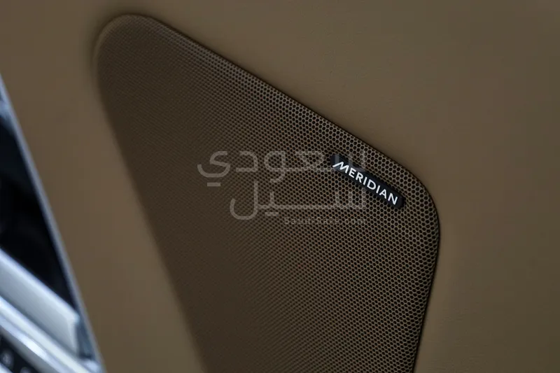 2023 لاند روفر رينج روفر فوج اس اي