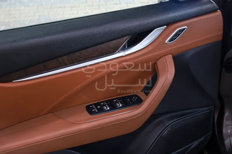 2017 مازيراتي ليفانتي