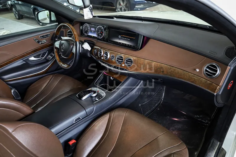 2015 مرسيدس - بنز إس 400