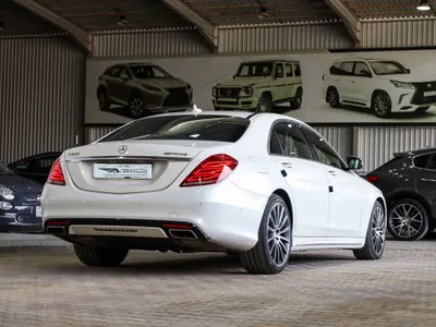 2015 مرسيدس - بنز إس 400