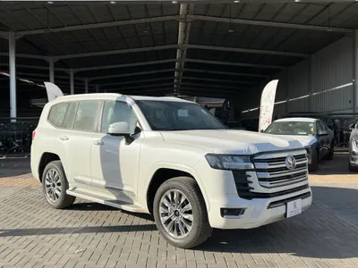 2025 تويوتا لاند كروزر جي اكس ار