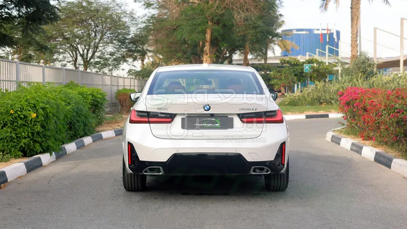 2026 بي ام دبليو الفئة الثالثة 325 أي