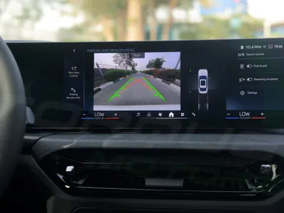 2026 بي ام دبليو الفئة الثالثة 325 أي