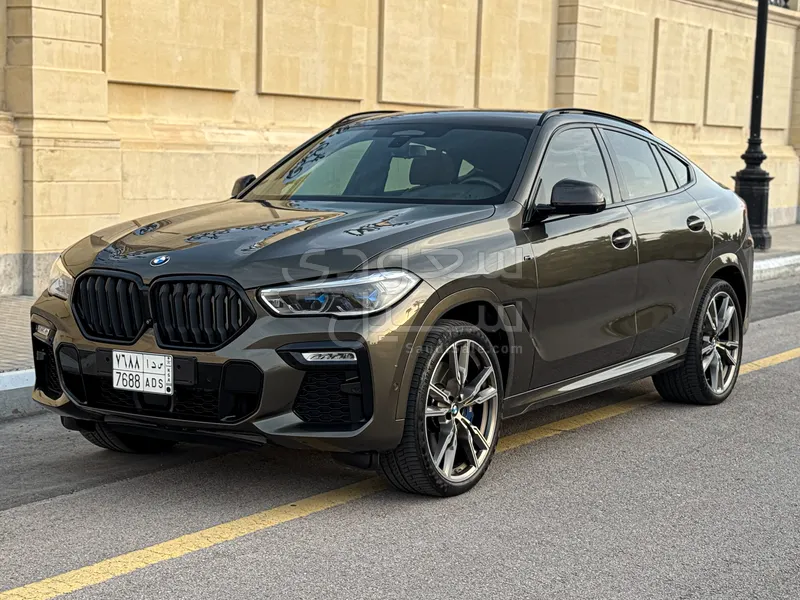 2022 بي ام دبليو الفئة اكس 6 إم 50 أي