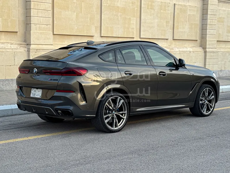 2022 بي ام دبليو الفئة اكس 6 إم 50 أي