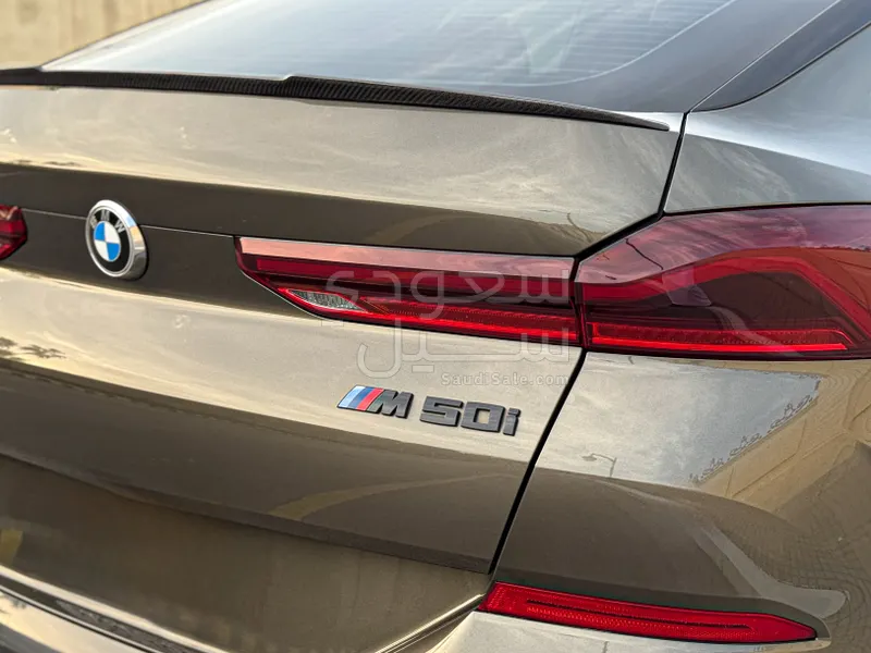 2022 بي ام دبليو الفئة اكس 6 إم 50 أي