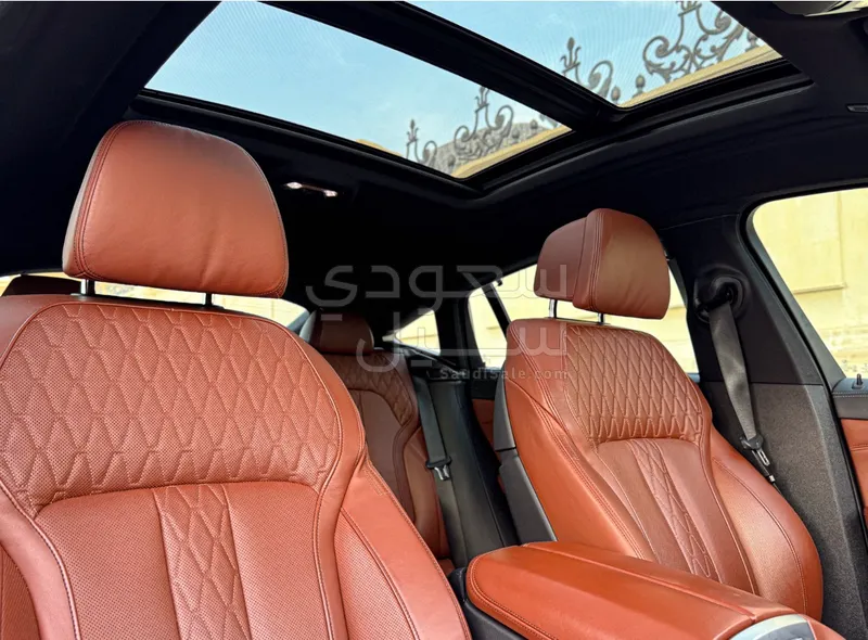 2022 بي ام دبليو الفئة اكس 6 إم 50 أي