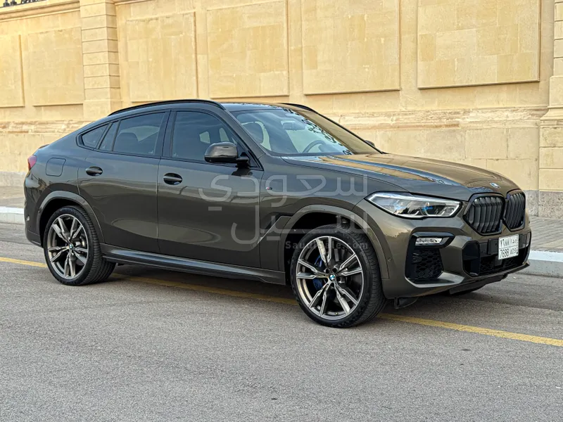 2022 بي ام دبليو الفئة اكس 6 إم 50 أي