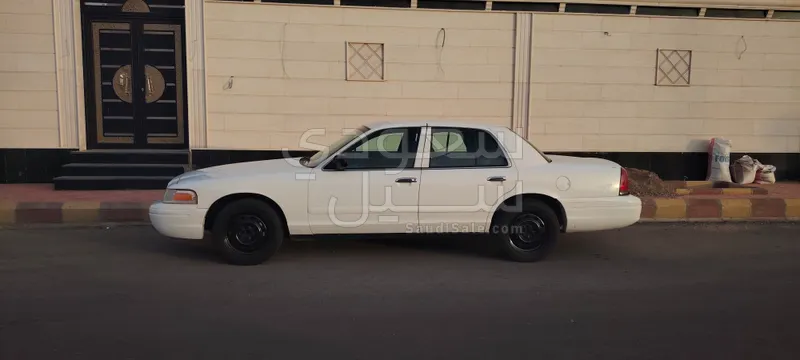 2007 فورد كراون فكتوريا بوليسي