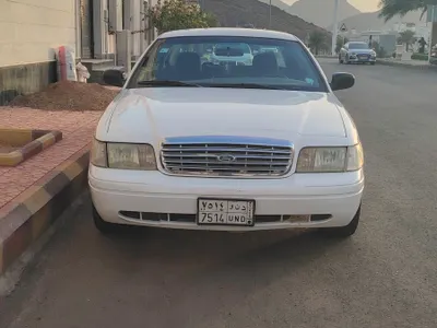 2007 فورد كراون فكتوريا بوليسي