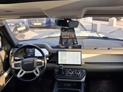 2022 لاند روفر ديفيندر 110