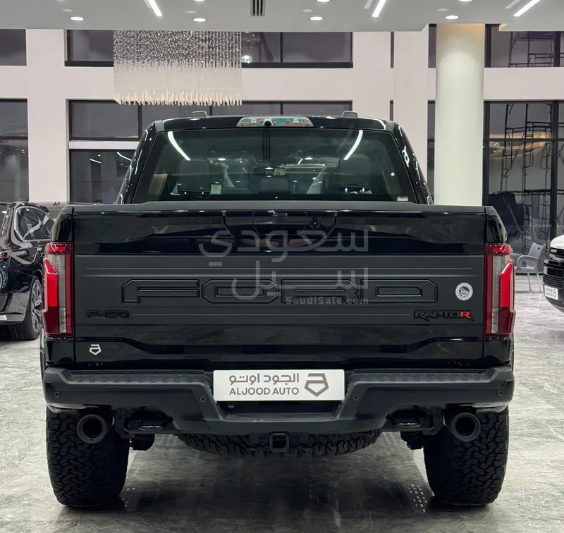 2025 فورد اف 150 رابتور ار