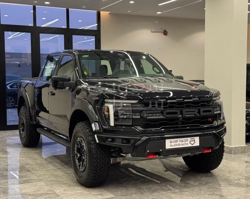 2025 فورد اف 150 رابتور ار