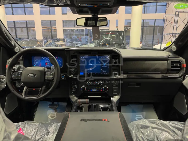 2025 فورد اف 150 رابتور ار