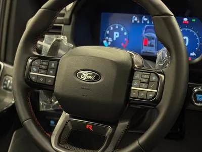 2025 فورد اف 150 رابتور ار