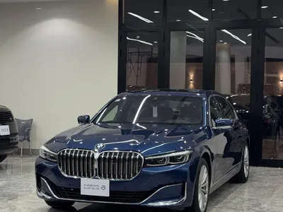 2021 بي ام دبليو الفئة السابعة 730 إل أي