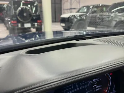 2021 بي ام دبليو الفئة السابعة 730 إل أي