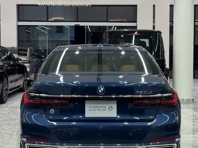 2021 بي ام دبليو الفئة السابعة 730 إل أي