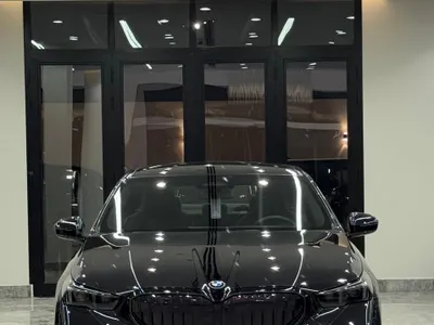 2026 بي ام دبليو الفئة الخامسة 520 أي إم كت