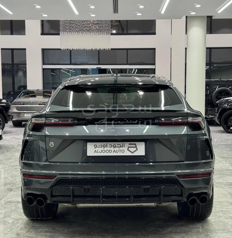 2019 لمبرجيني اوروس