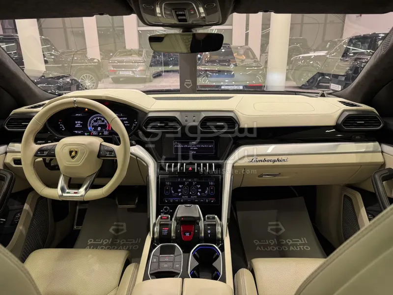 2019 لمبرجيني اوروس