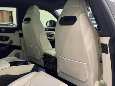 2019 لمبرجيني اوروس