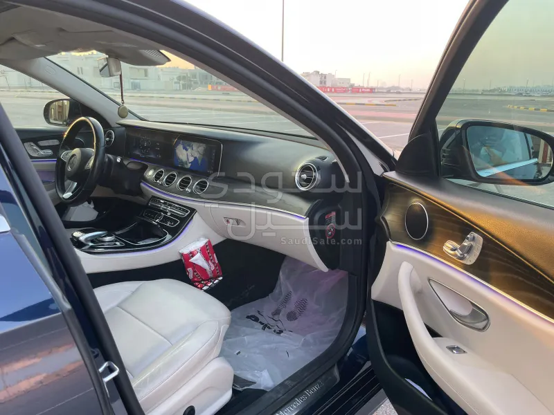 2017 مرسيدس - بنز إي 300