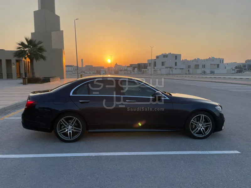 2017 مرسيدس - بنز إي 300