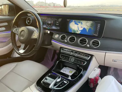 2017 مرسيدس - بنز إي 300