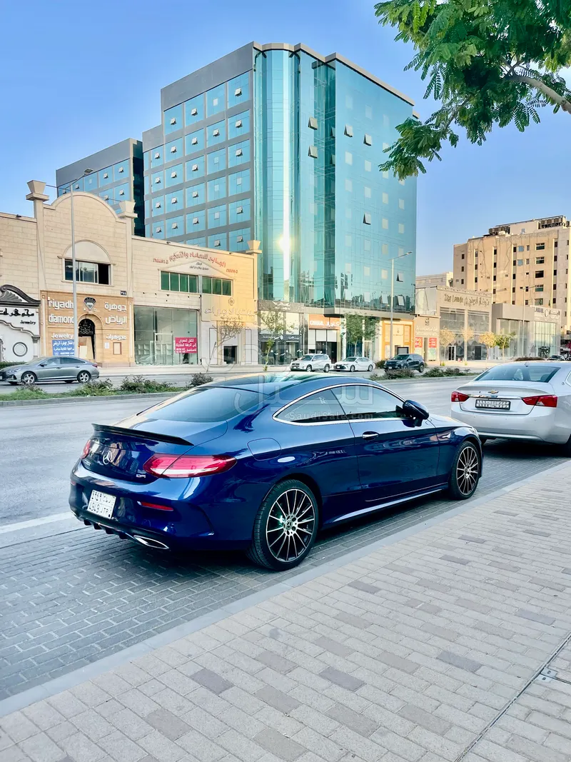 2017 مرسيدس - بنز سي 300