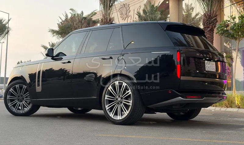 2023 لاند روفر رينج روفر فوج اس اي