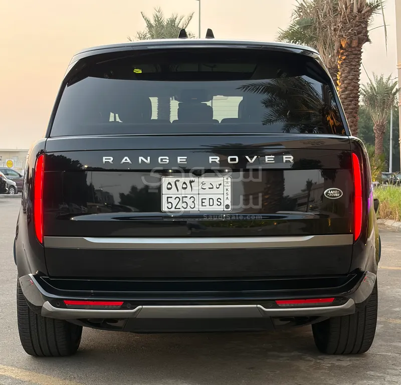 2023 لاند روفر رينج روفر فوج اس اي