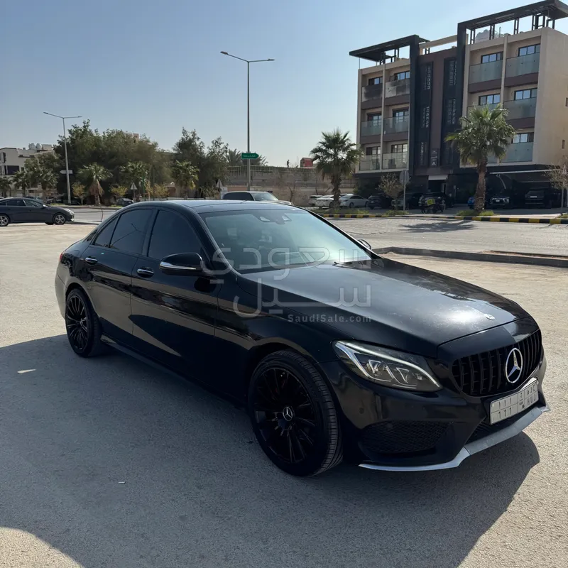 2015 مرسيدس - بنز سي 200