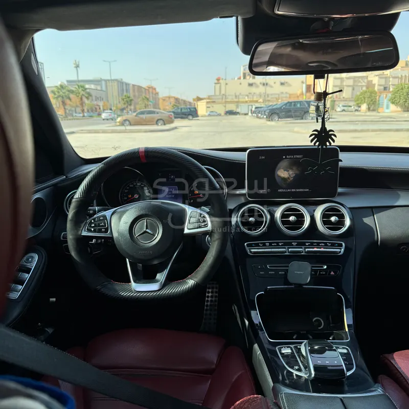 2015 مرسيدس - بنز سي 200