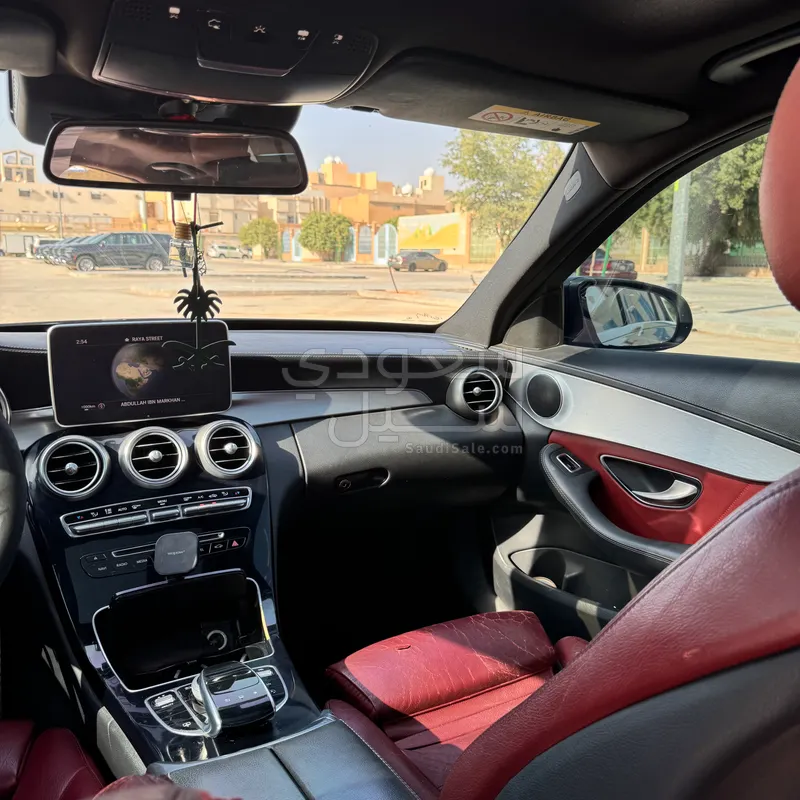 2015 مرسيدس - بنز سي 200